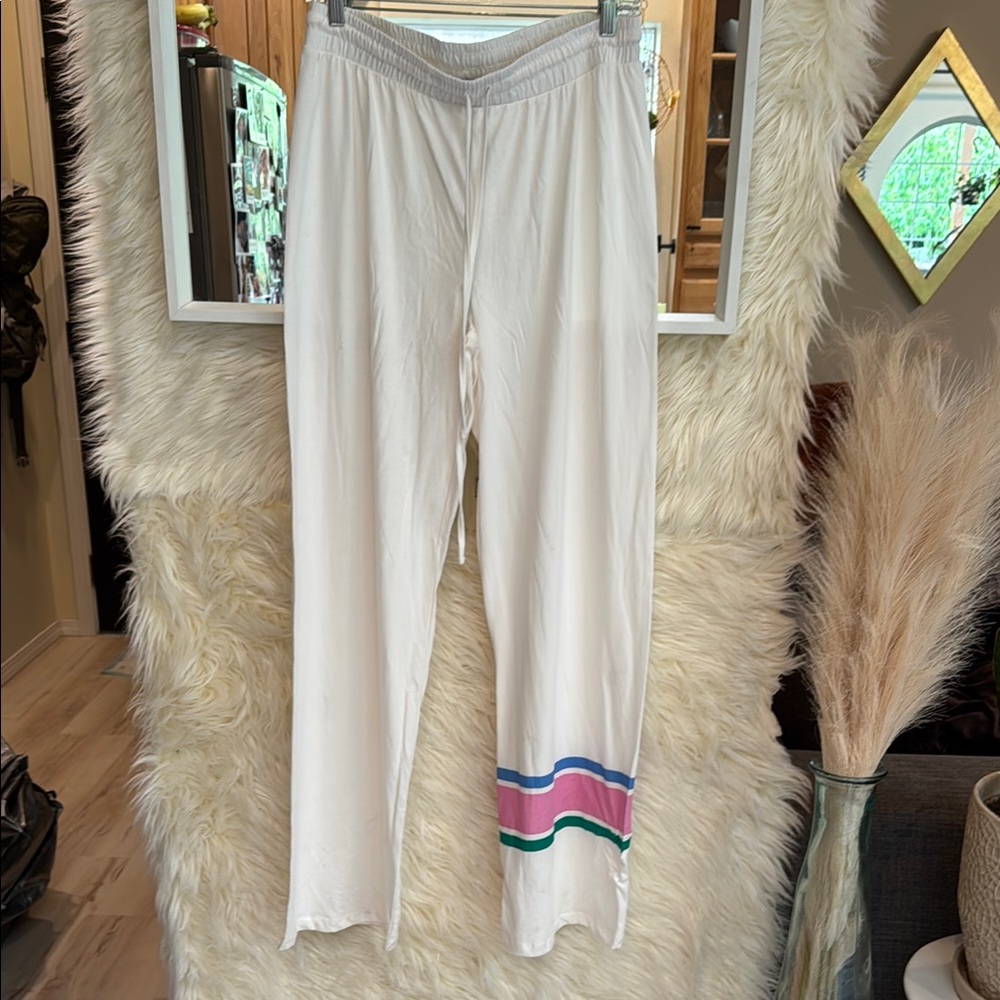 PJ Salvage White Lounge Pajama Pants Stripe Hem Size Medium NWT